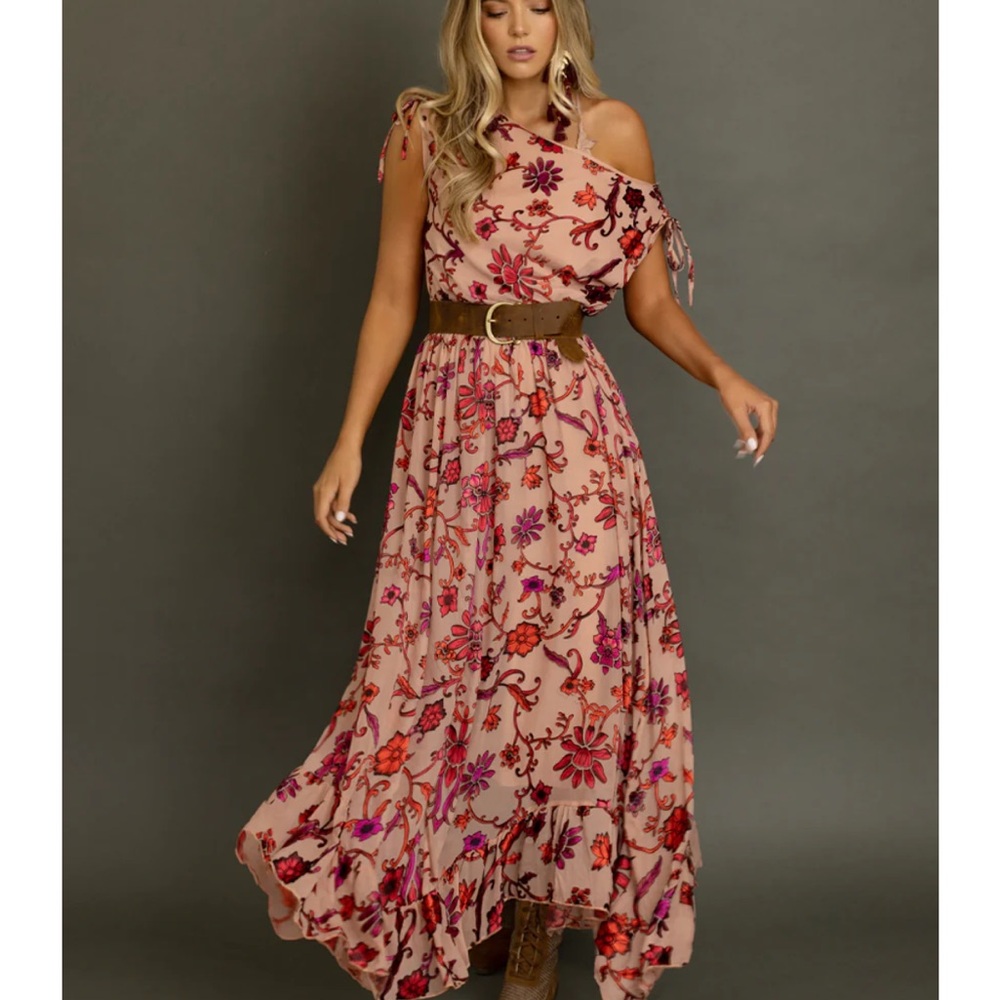 Gia Scarlet Flower Dress